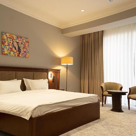 Mir Luxe Plaza Hotel Tashkent Luaran gambar