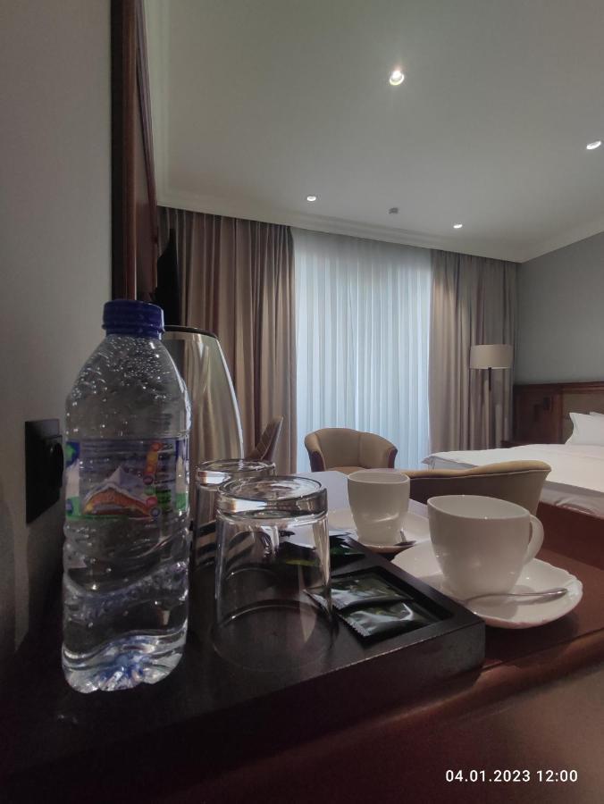Mir Luxe Plaza Hotel Tashkent Luaran gambar