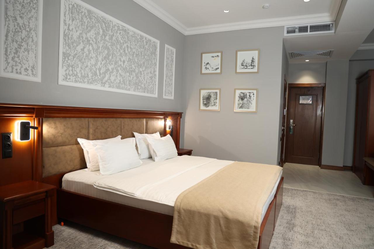 Mir Luxe Plaza Hotel Tashkent Luaran gambar