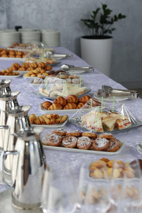Mir Luxe Plaza Hotel Tashkent Luaran gambar