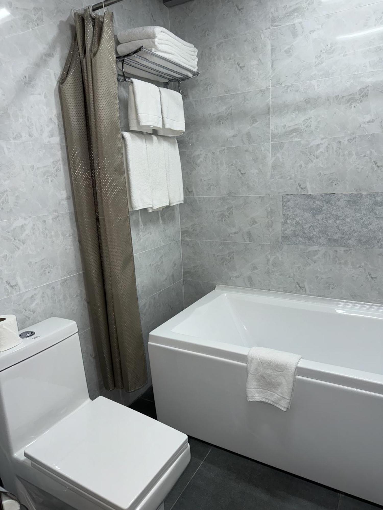 Mir Luxe Plaza Hotel Tashkent Luaran gambar