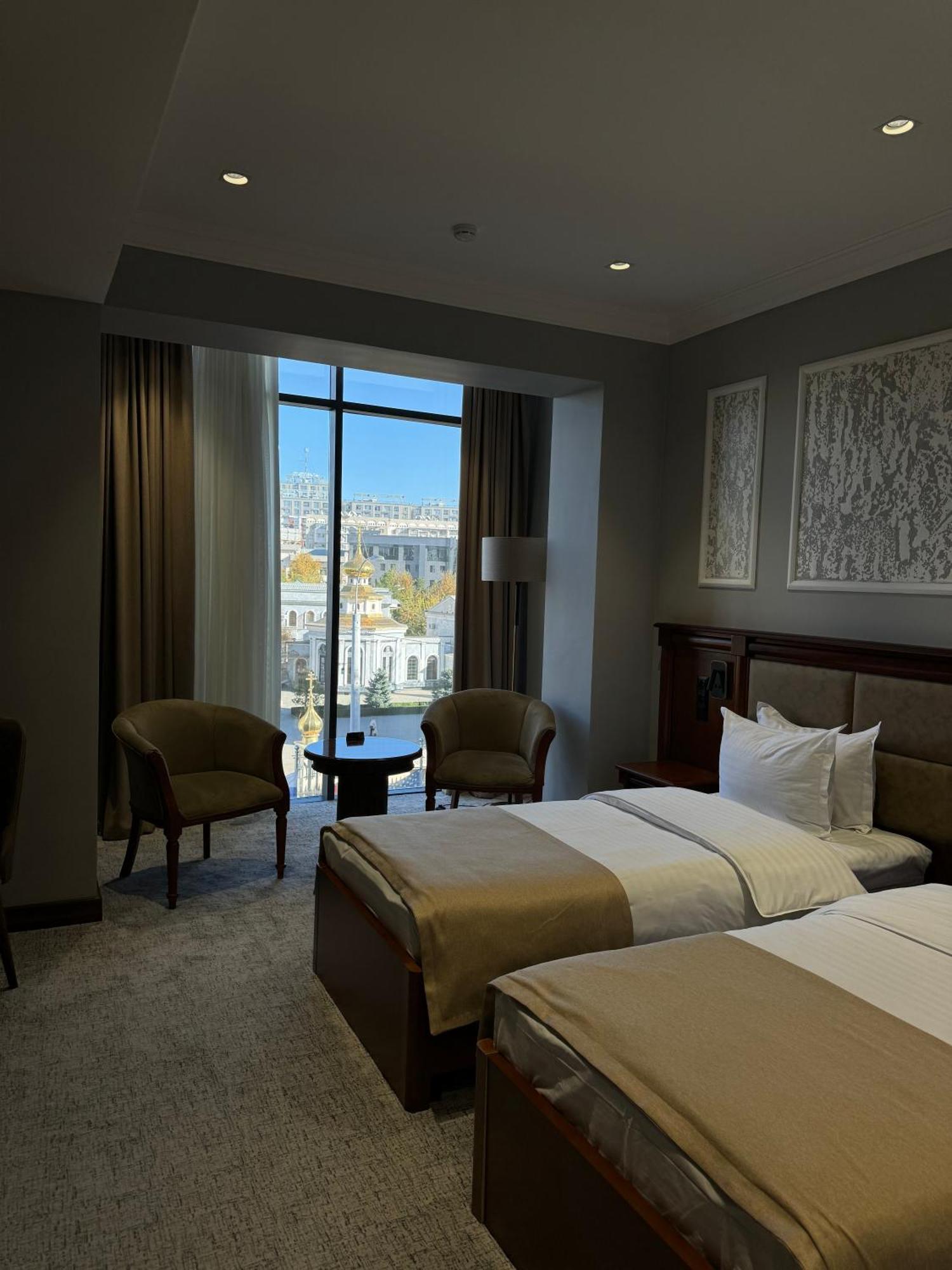 Mir Luxe Plaza Hotel Tashkent Luaran gambar