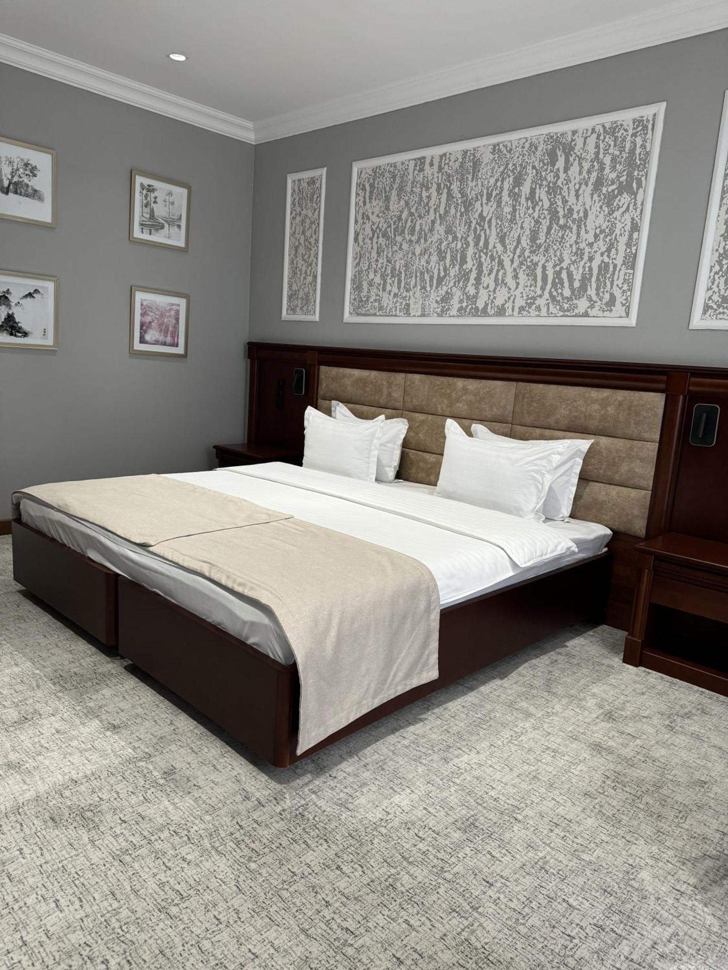 Mir Luxe Plaza Hotel Tashkent Luaran gambar