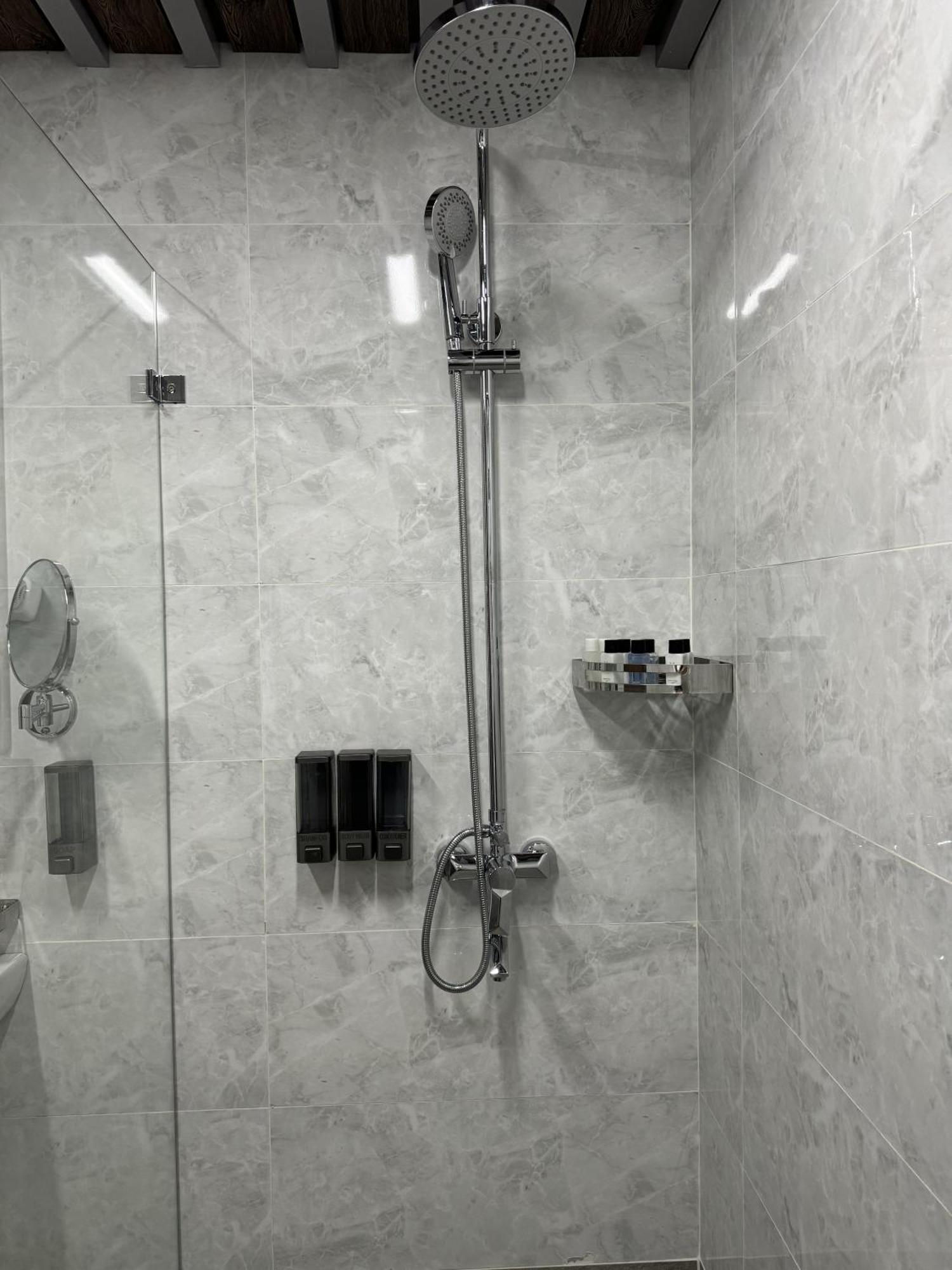 Mir Luxe Plaza Hotel Tashkent Luaran gambar